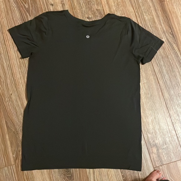 Lululemon Swiftly Relaxed Short Sleeve T-Shirt - Picture 2 of 4
